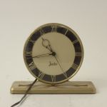 957 9061 TABLE CLOCK